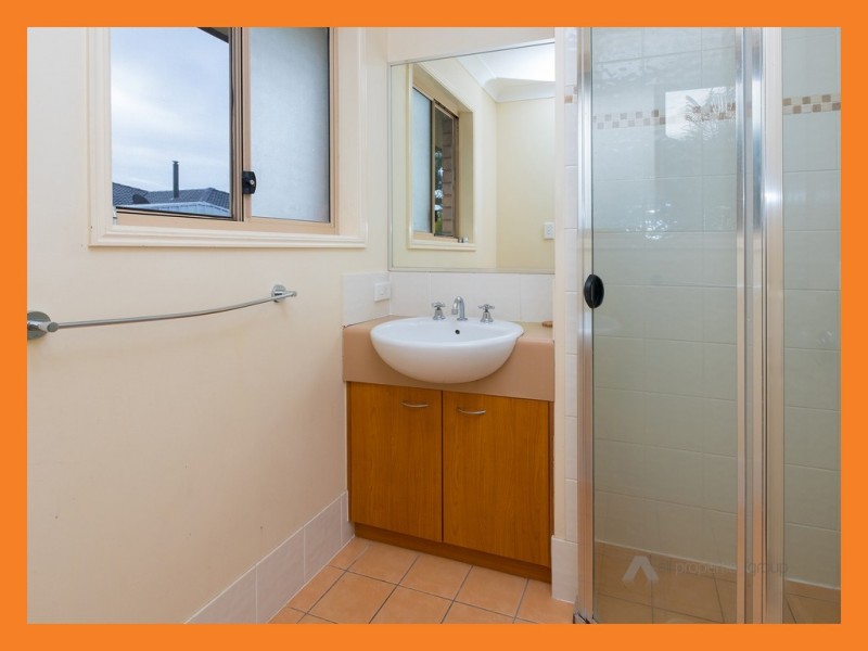 16 Clayton Court, Crestmead QLD 4132
