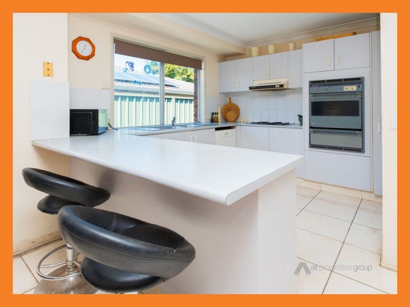 37 Melbourne Road, Arundel QLD 4214