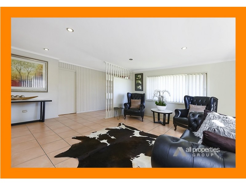 30 CORSLOOT STREET, Regents Park QLD 4118