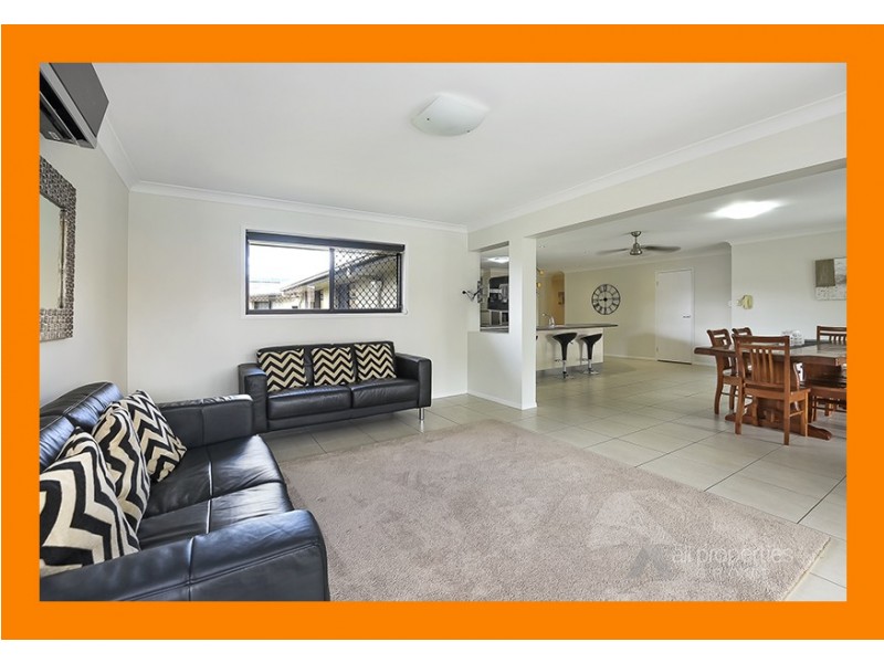 40 Gibraltar Circuit, Parkinson QLD 4115
