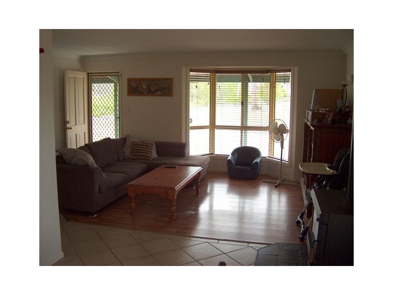 36 Equestrian Drive, New Beith QLD 4124