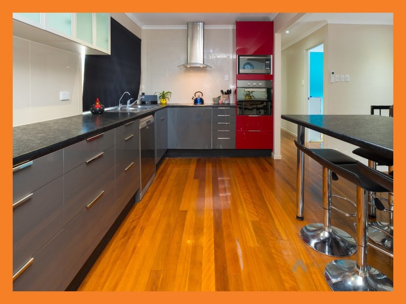 6 Leaza Street, Marsden QLD 4132