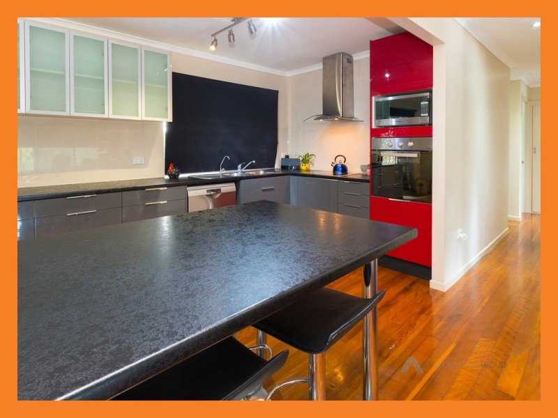 6 Leaza Street, Marsden QLD 4132