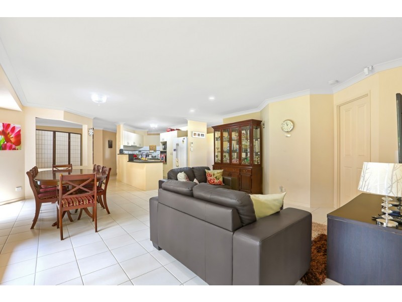 8 RIO Court, Underwood QLD 4119