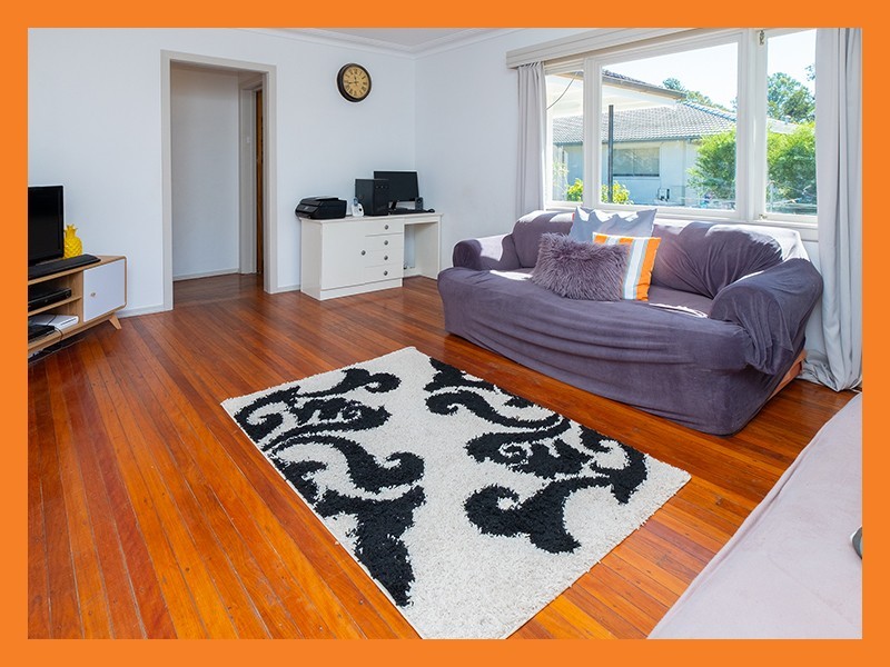 1 Campana Street, Oxley QLD 4075