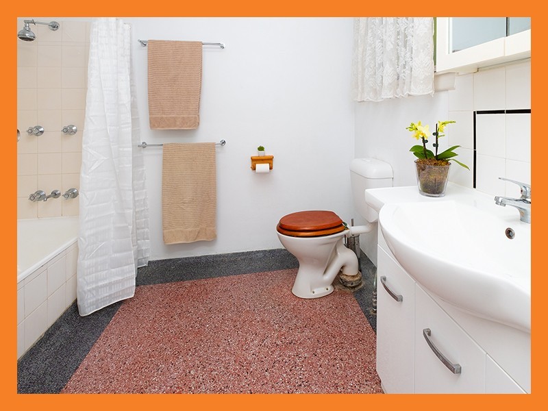 1 Campana Street, Oxley QLD 4075