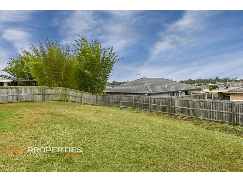 10 James Street, Crestmead QLD 4132