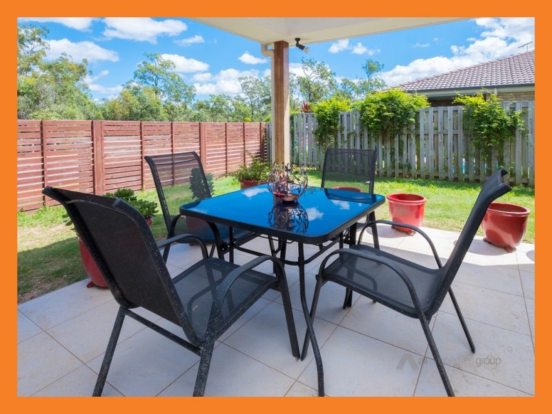 15 Flametree Cres, Berrinba QLD 4117