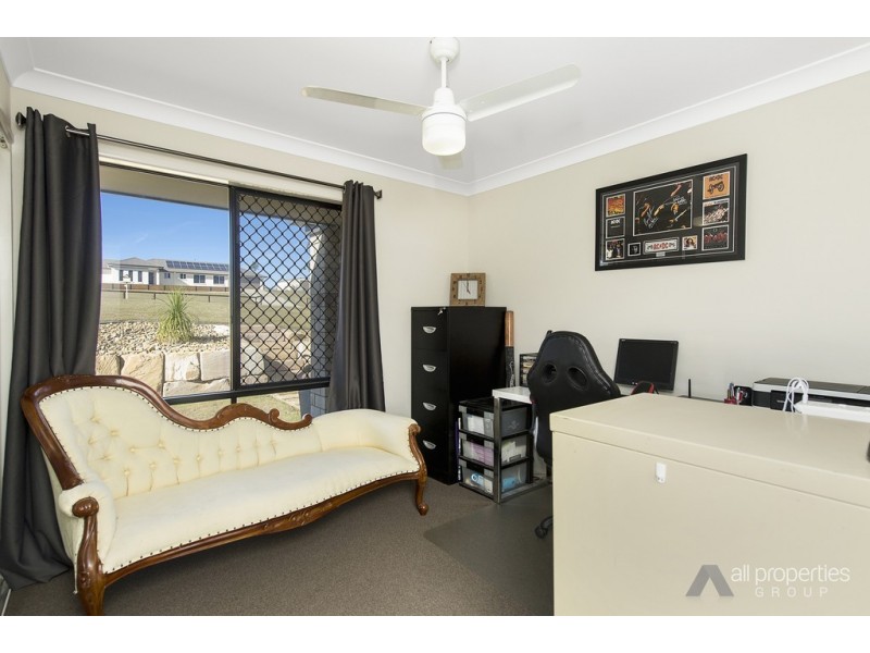 294 Peppertree Drive, Jimboomba QLD 4280