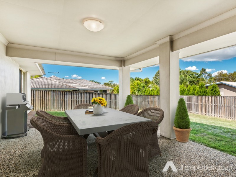 7 Elm Place, Heathwood QLD 4110