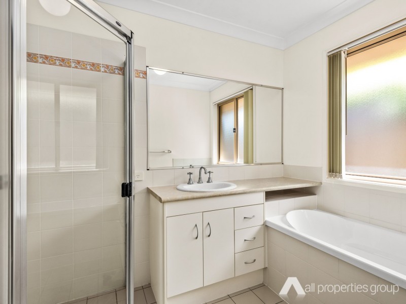 7 Elm Place, Heathwood QLD 4110