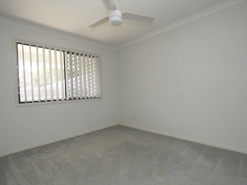 64 Watarrka Drive, Parkinson QLD 4115