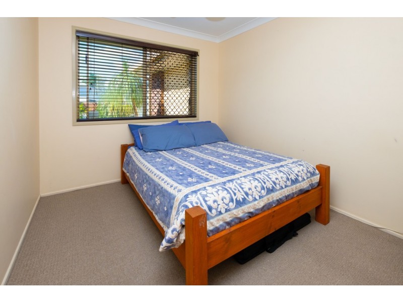 63 Peverell Street, Hillcrest QLD 4118