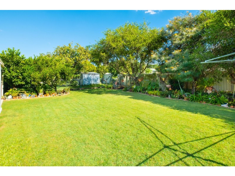 63 Peverell Street, Hillcrest QLD 4118