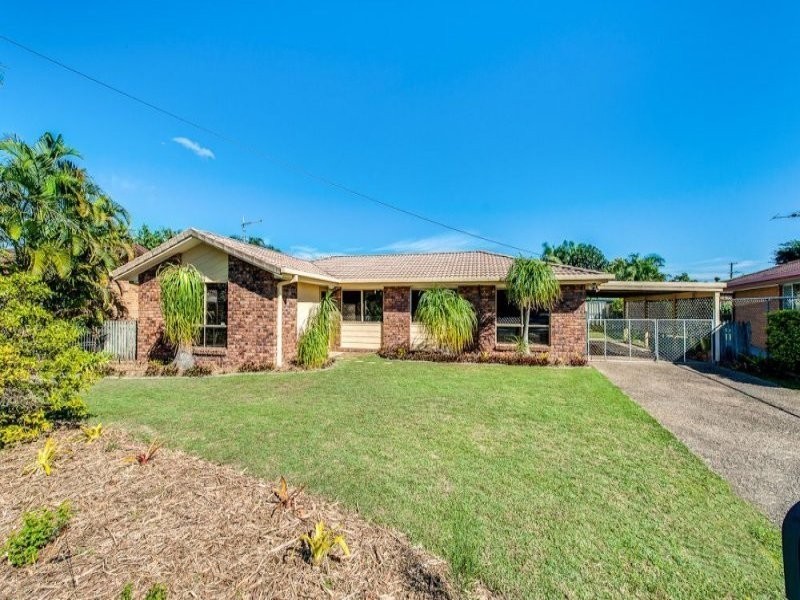 63 Peverell Street, Hillcrest QLD 4118