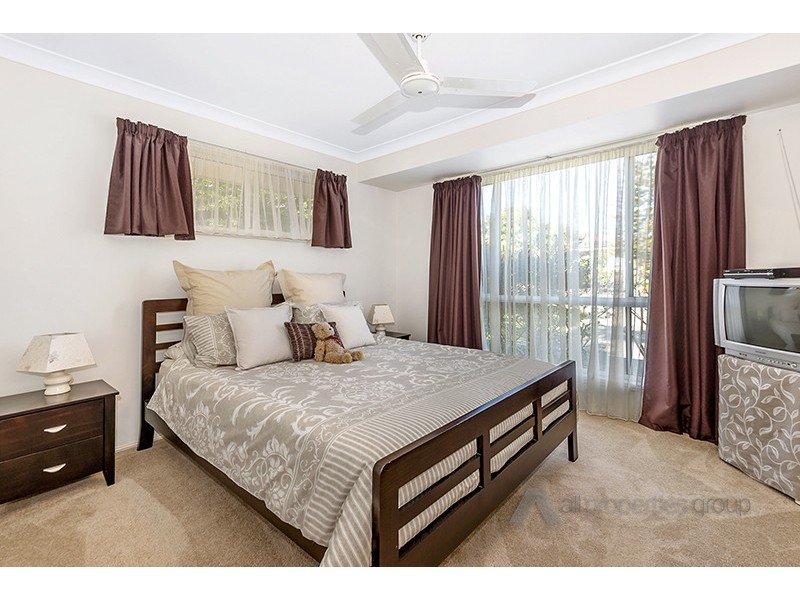 29 SUNDOWNER STREET, Regents Park QLD 4118