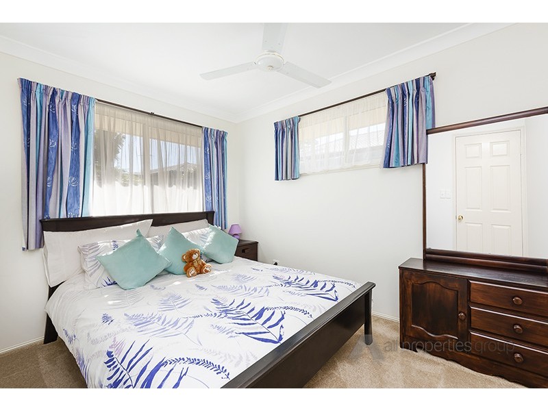 29 SUNDOWNER STREET, Regents Park QLD 4118