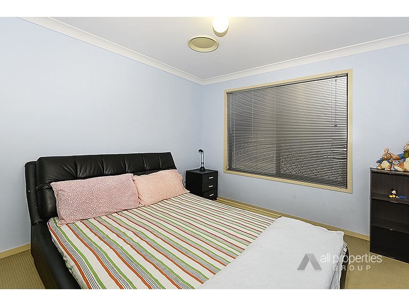 7 Tropical Drive, Forest Lake QLD 4078