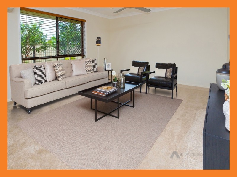 2 Berendt Court, Meadowbrook QLD 4131
