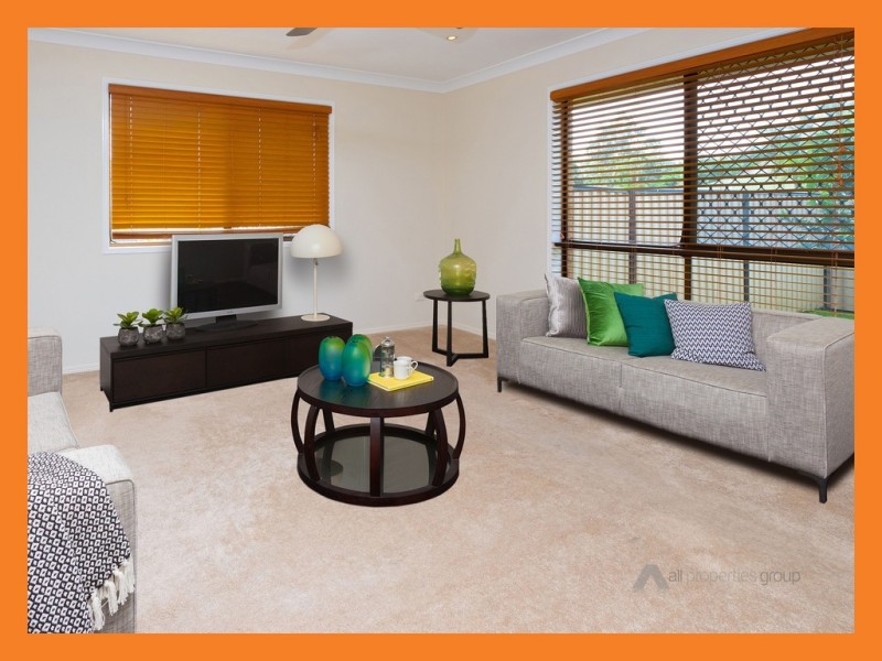 2 Berendt Court, Meadowbrook QLD 4131