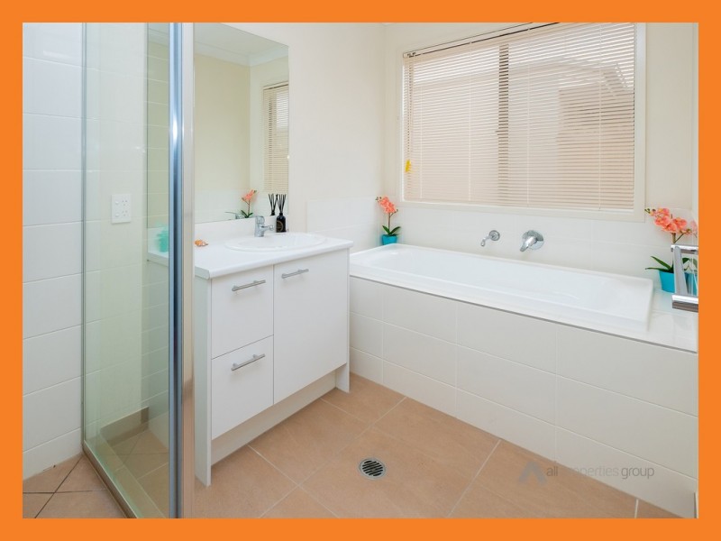 39 Munthari Drive, Berrinba QLD 4117