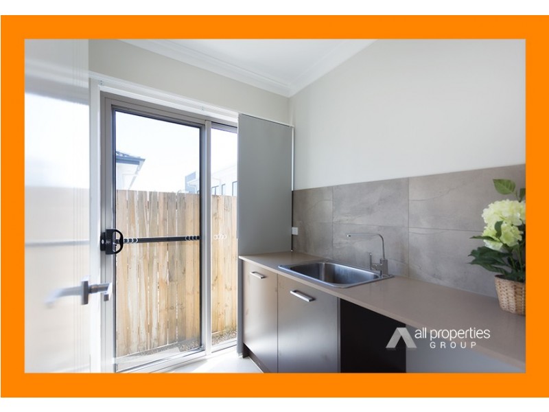 69 Invergarry Circuit, Heathwood QLD 4110