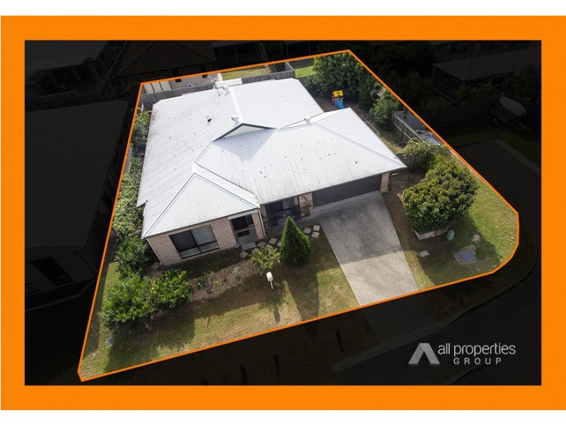 16 Highland Place, Forest Lake QLD 4078