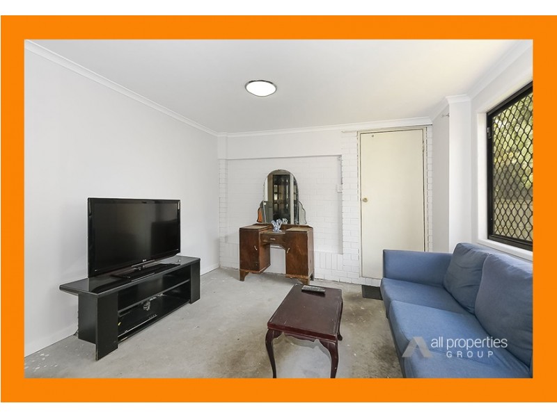 216 Middle Road, Boronia Heights QLD 4124