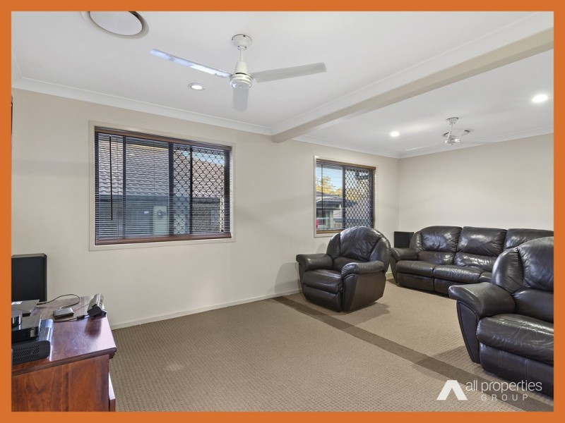 2 Tulloch Street, Bellbird Park QLD 4300
