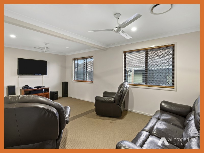 2 Tulloch Street, Bellbird Park QLD 4300