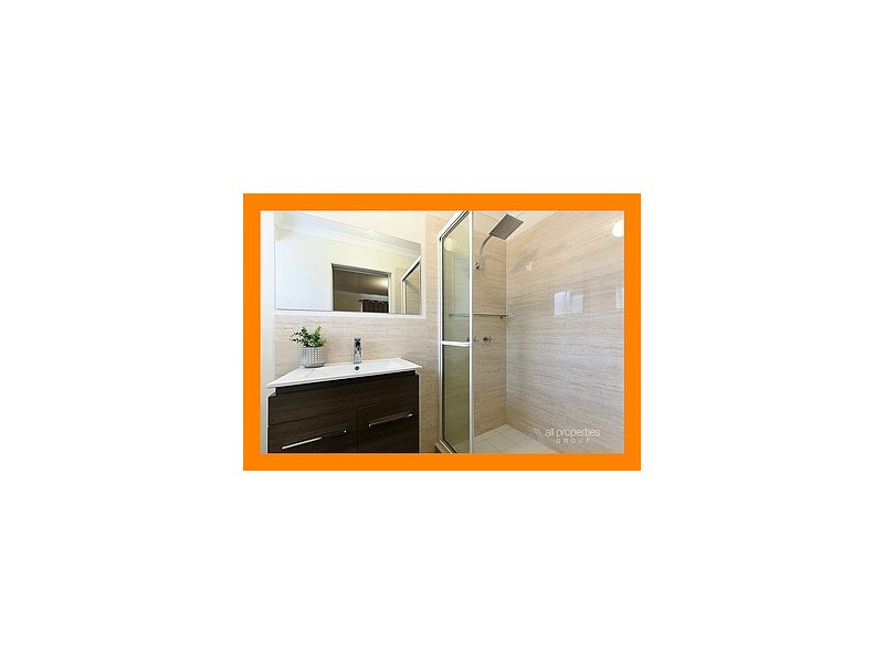12 Lyndon Ct, Boronia Heights QLD 4124