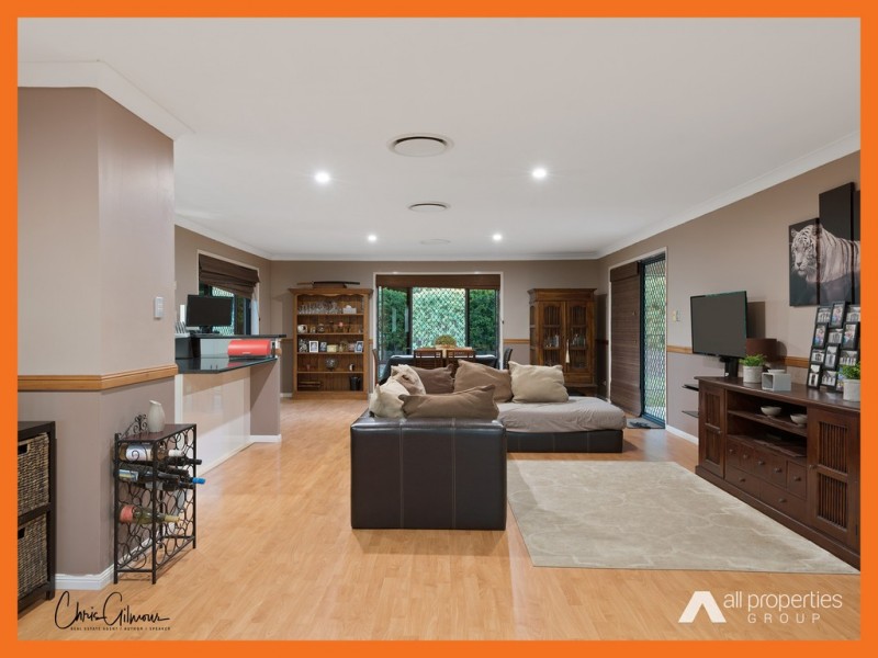 15-17 Maculata Court, New Beith QLD 4124