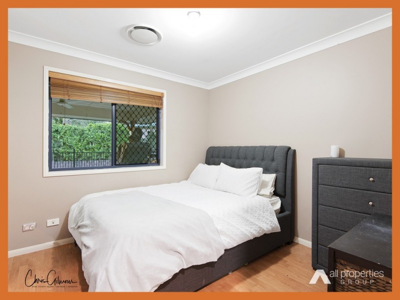 15-17 Maculata Court, New Beith QLD 4124