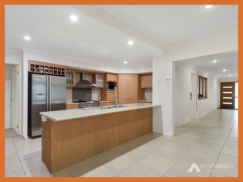 6-10 Avocet Court, Greenbank QLD 4124