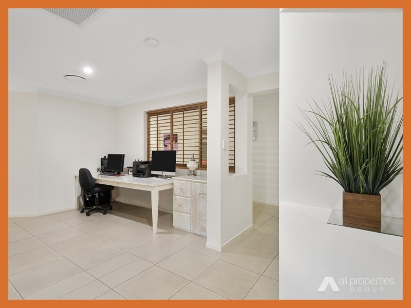 6-10 Avocet Court, Greenbank QLD 4124