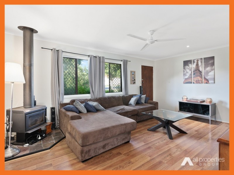 27 Ranchwood Avenue, Browns Plains QLD 4118