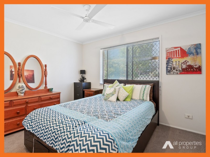 27 Ranchwood Avenue, Browns Plains QLD 4118