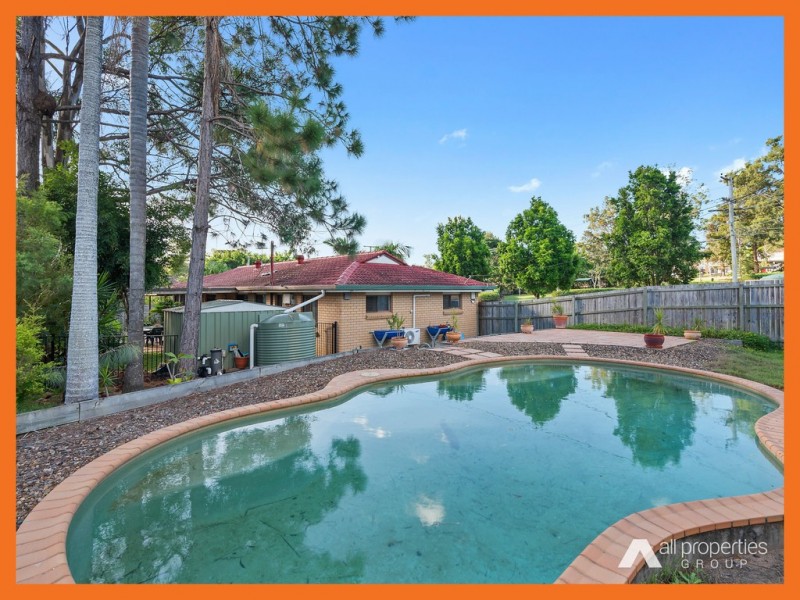 27 Ranchwood Avenue, Browns Plains QLD 4118