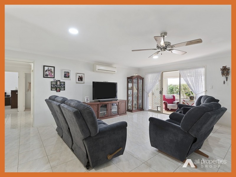 21 Barcombe Dr, Marsden QLD 4132