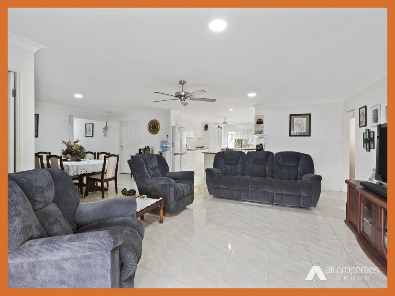 21 Barcombe Dr, Marsden QLD 4132