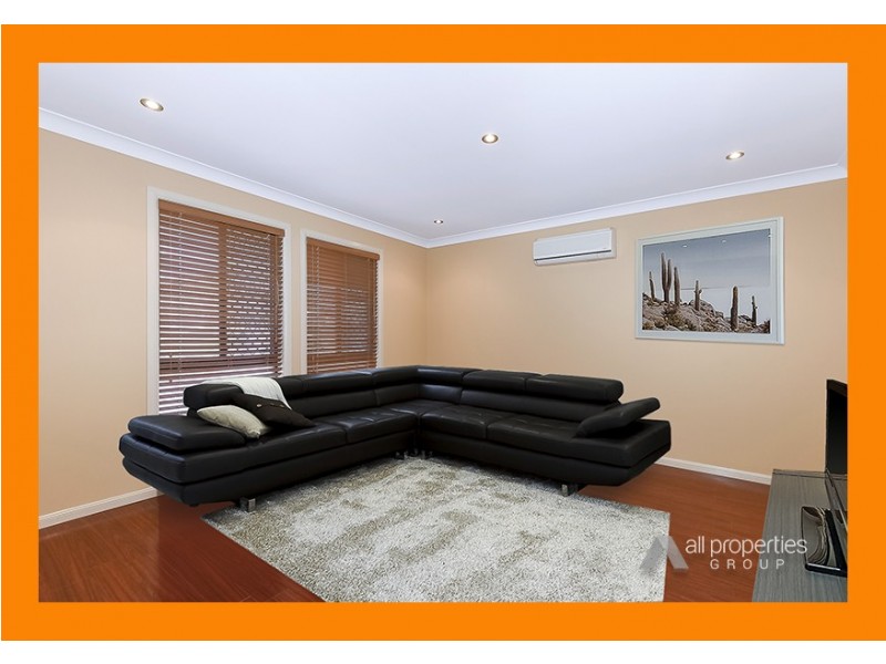 6 CORNELL CLOSE, Regents Park QLD 4118