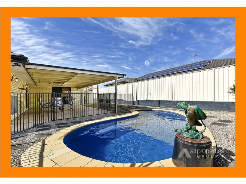 6 CORNELL CLOSE, Regents Park QLD 4118