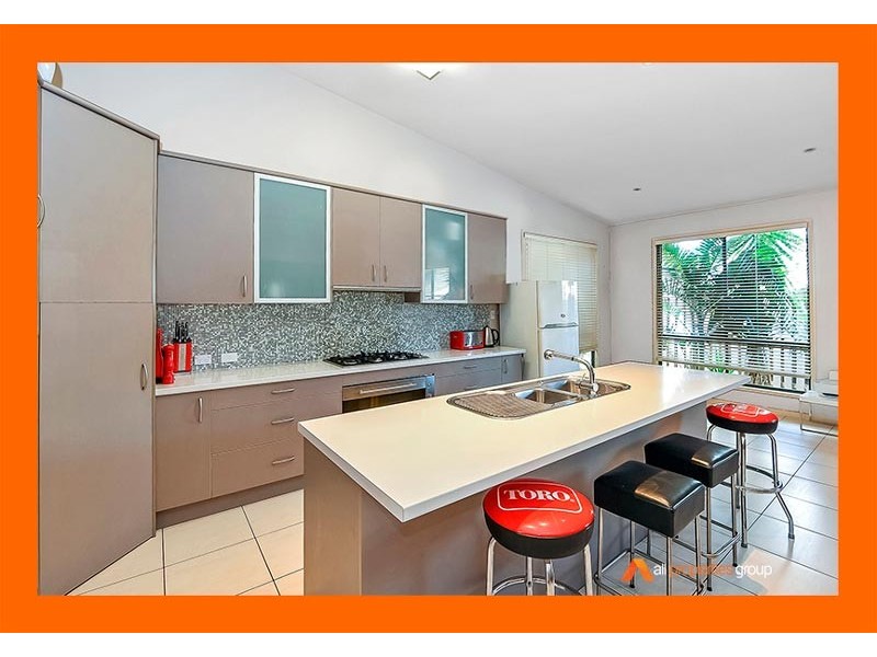 10 Brush Box Place, Heathwood QLD 4110