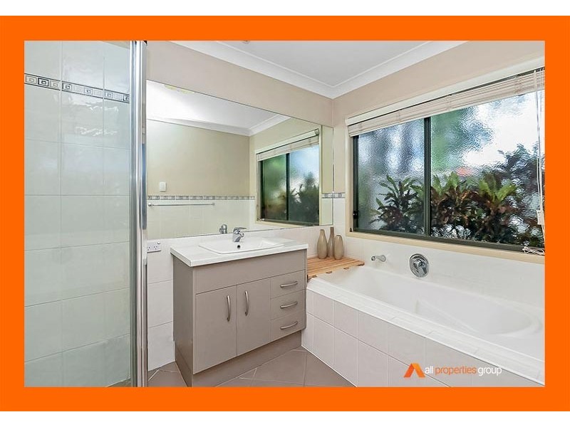 10 Brush Box Place, Heathwood QLD 4110