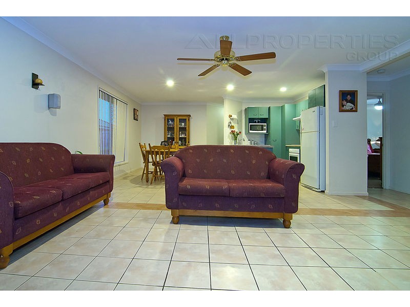 66 Murrumbidgee Street, Hillcrest QLD 4118