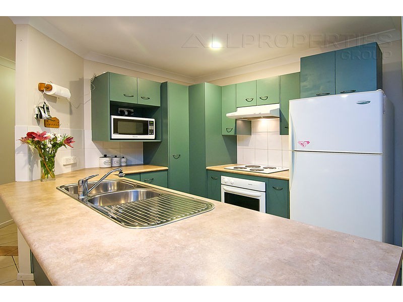 66 Murrumbidgee Street, Hillcrest QLD 4118