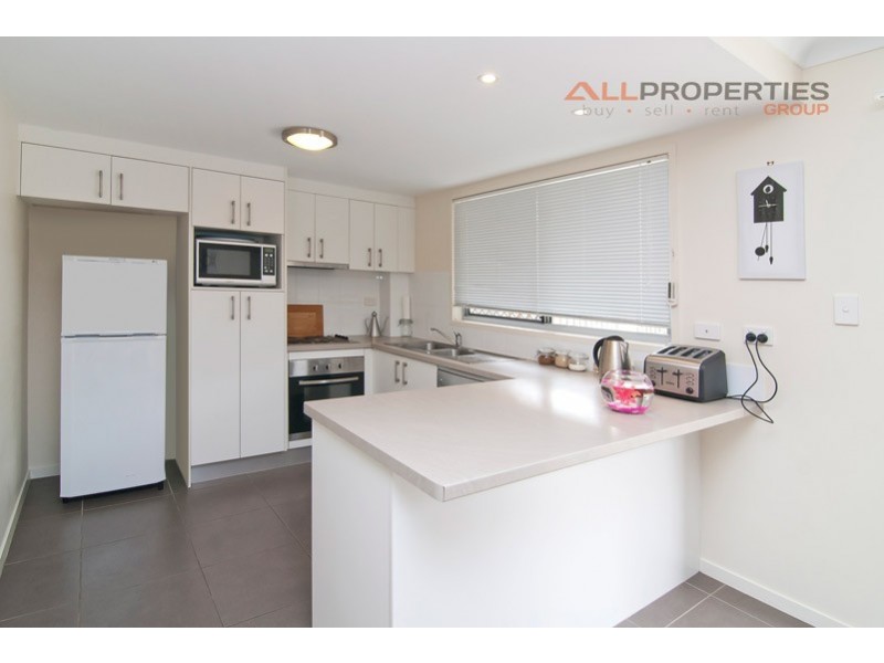 12/1 Emerald Drive, Regents Park QLD 4118