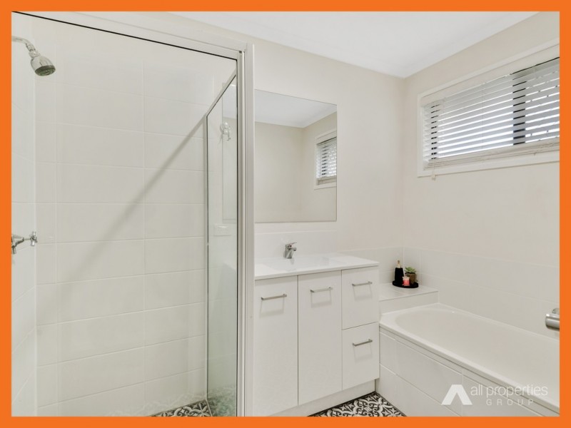 11 Ellington St, Browns Plains QLD 4118