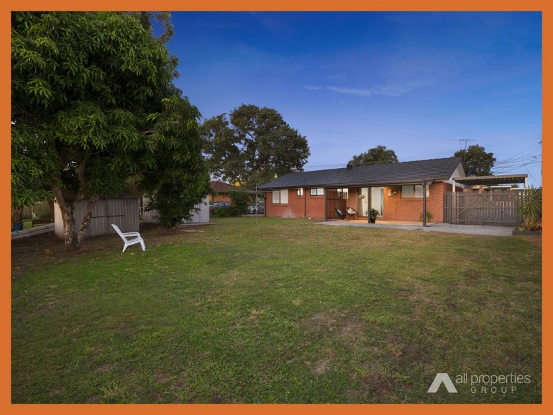 11 Ellington St, Browns Plains QLD 4118