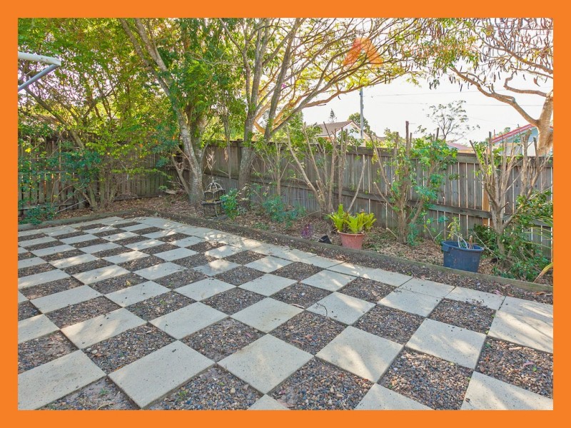 12 Honeysuckle Place, Forest Lake QLD 4078